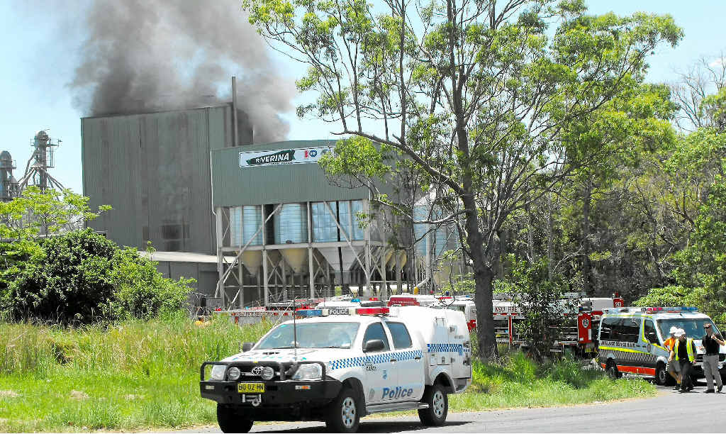 AT THE READY: Emergency services take charge at a fire in the Riverina Stockfeeds plant. AT THE READY: Emergency services take charge at a fire in the Riverina Stockfeeds plant.